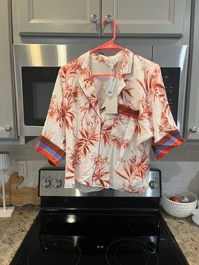 Hour porcelain shirt NWT size xs